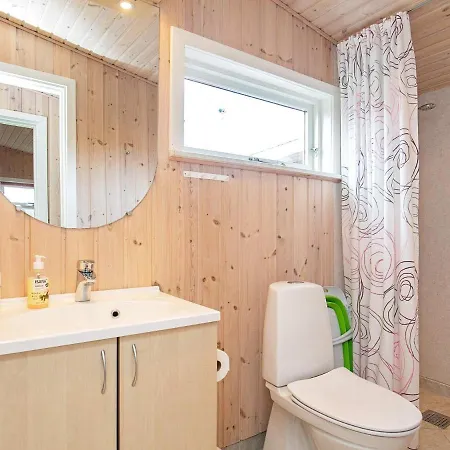 Two-bedroom Holiday In 4 Nyaraló *